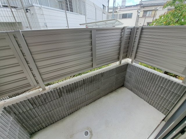 アモーレ松香園のバルコニー