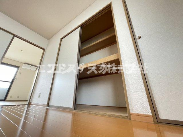 オリゾン　Ｂの内装|高崎、前橋エリアのお部屋探しはエンドスケープまで！お客様の理想お聞かせ下さい♪
内装の色味が画像と異なる場合がございます。