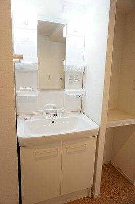 【洗面所】 | メゾン・ハピネⅡ