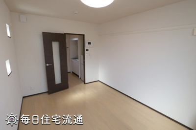 【寝室】 | クリスマスローズ