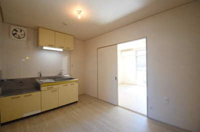 【居間・リビング】 | 神取ハイツ | リビング