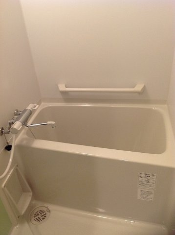 ミランダハピネスの浴室|日々の疲れを癒すお風呂付です