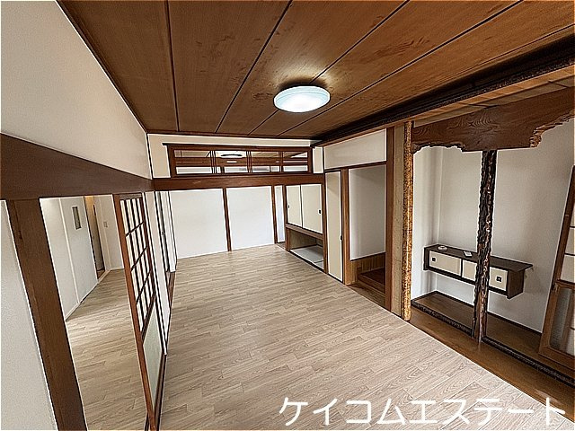 中古住宅　八幡西区町上津役西の居間・リビング