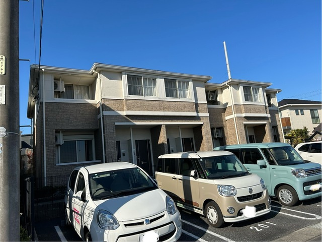 シャインビューの駐車場