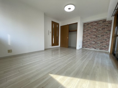 【洋室】 | ルーチェ西宮