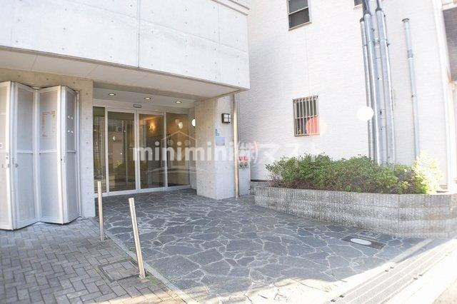 ウィンヒルズ難波西のエントランス