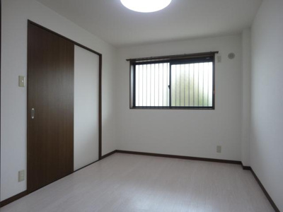 【内装】 | サンハイム中村 | 洋室