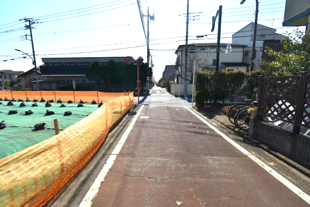 吉祥寺北町2丁目・売地・南西角地の前面道路含む現地写真