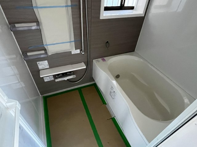 西秦泉寺　中古戸建　リフォーム済の浴室