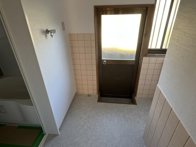 西秦泉寺　中古戸建　リフォーム済のその他|勝手口