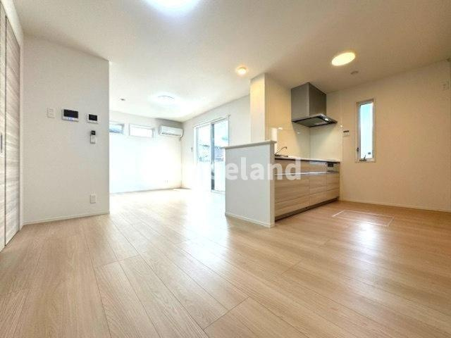 D-ROOM尾崎丁の居間・リビング