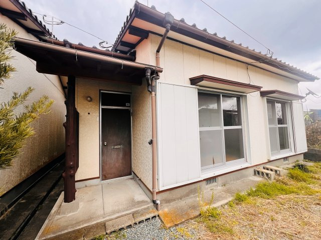 矢部川ハイツの外観