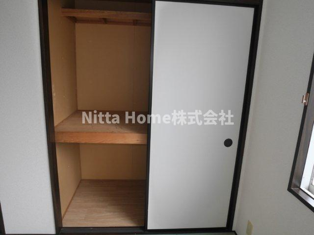 ファミールコーポ高屋６の収納|和室には収納となる押し入れがついています☆彡