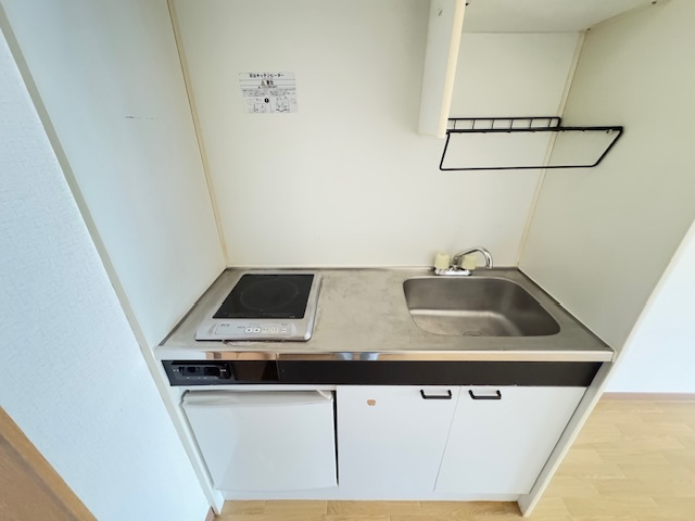ラ・エスペランサのキッチン|同物件別部屋イメ－ジ写真