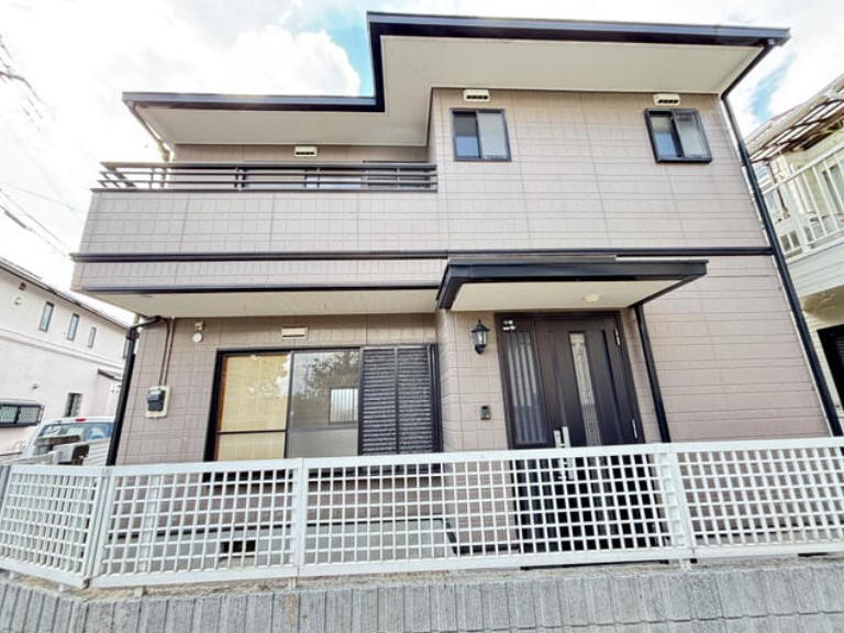 小田原市南町2丁目　敷地広々戸建住宅の外観