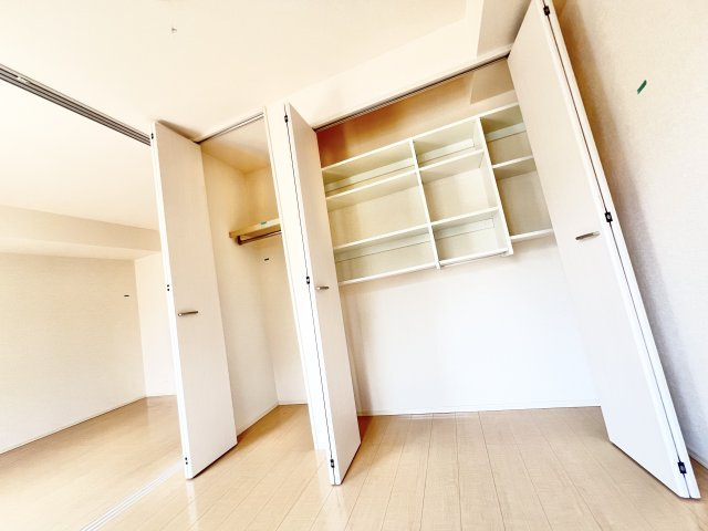 ラプリマさくら坂の収納|収納があります