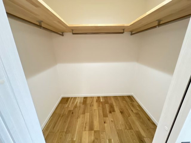 桃山町1丁目戸建の収納