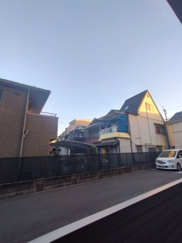 サンメゾン諏訪森の駐車場