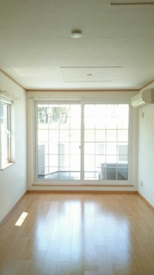 【居間・リビング】 | クレメント余戸Ｄ