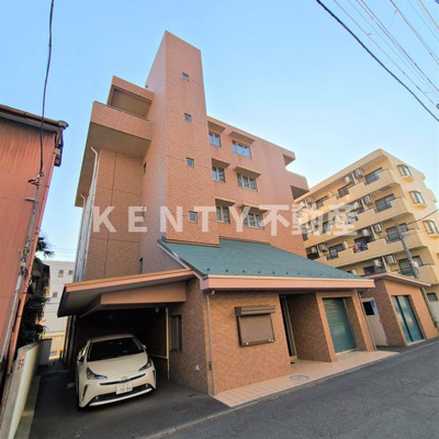 【エントランス】 | カーサビーンズ | 建物の内部です