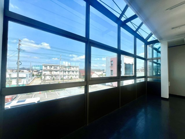 昭和波ビルの内装