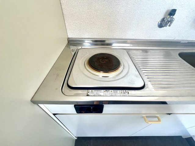 昭和波ビルのキッチン