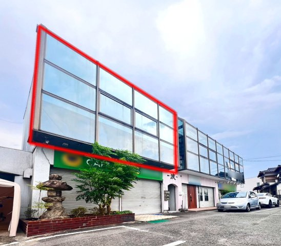 昭和波ビルの外観