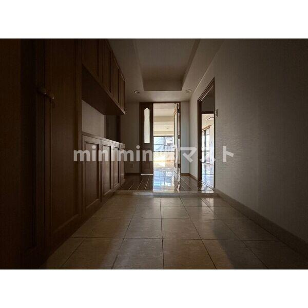 コート帝塚山中の玄関