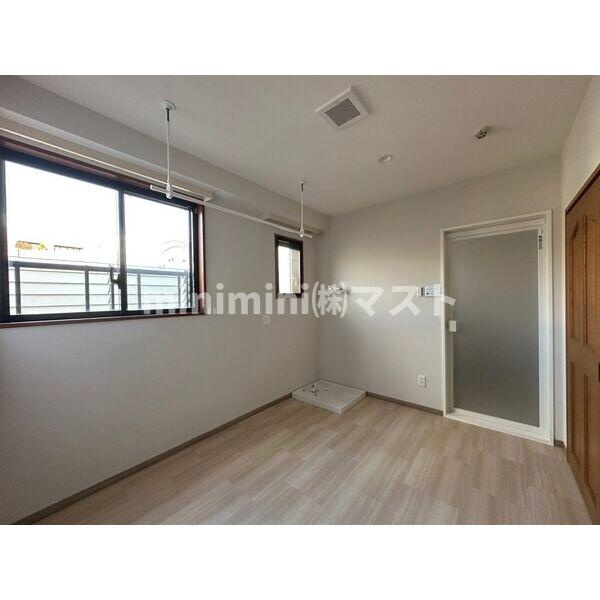 コート帝塚山中の洗面所