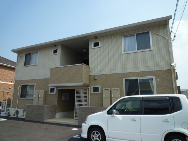 サンセジュールＢの外観