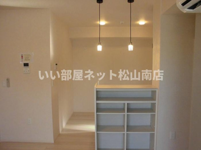 【内装】 | シュヴァル・ドゥーズ