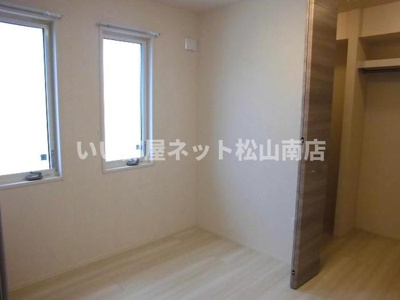 【内装】 | シュヴァル・ドゥーズ