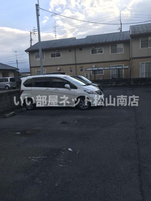 【駐車場】 | ステーションハウス久米Ⅲ　B棟