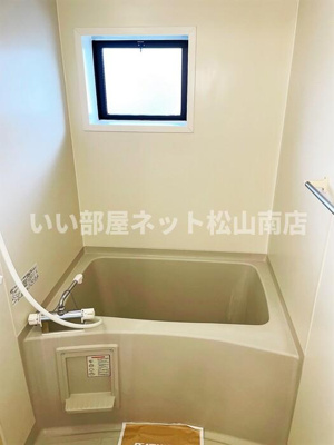 【浴室】 | ステーションハウス久米Ⅲ　B棟
