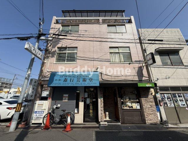 西田辺マンションの外観