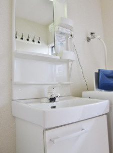 アミティエ山手の洗面所|ロフト