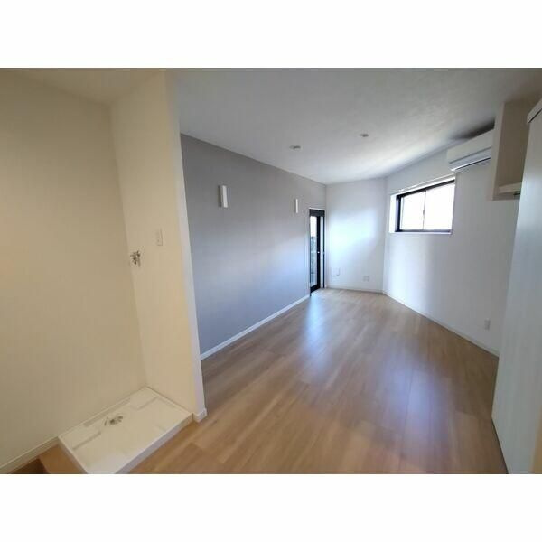 アンビション見沼の居間・リビング