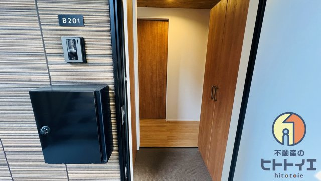 ティーレグノ羽犬塚の玄関|明るい玄関です