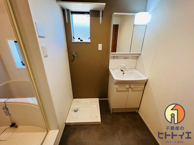 ティーレグノ羽犬塚の洗面所