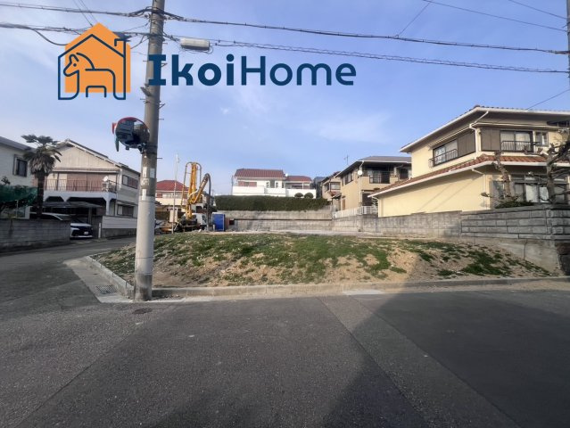 明石市朝霧台24-1期　3号地　土地の外観|南西角地の開放的なロケーション！南側間口約11M越！建築条件なし！朝霧駅バス14分！バス停徒歩6分！