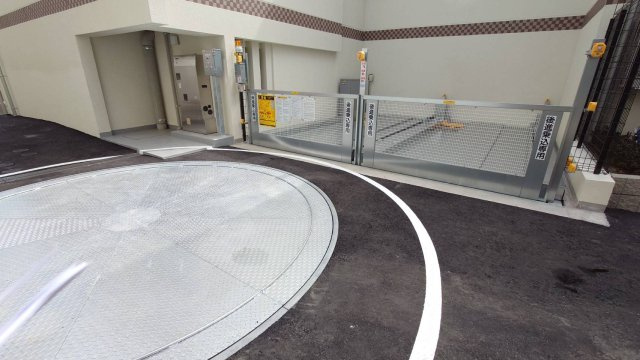 ★　機械式駐車場・平置きあり　★　空室確認は要確認　★