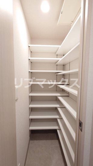 Shoes in closet 