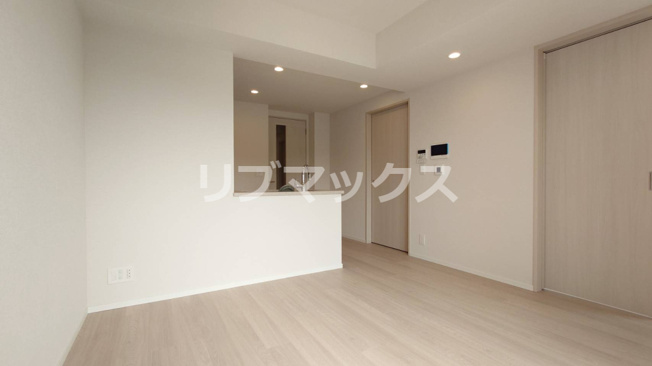 【居間・リビング】クラリティア横濱反町
