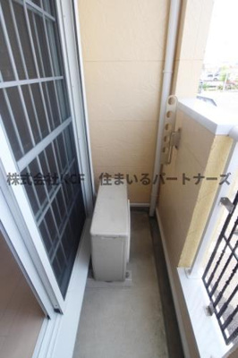 【バルコニー】 | リブレア東櫛原B棟 | バルコニーからの眺めを楽しみながら食事をしませんか