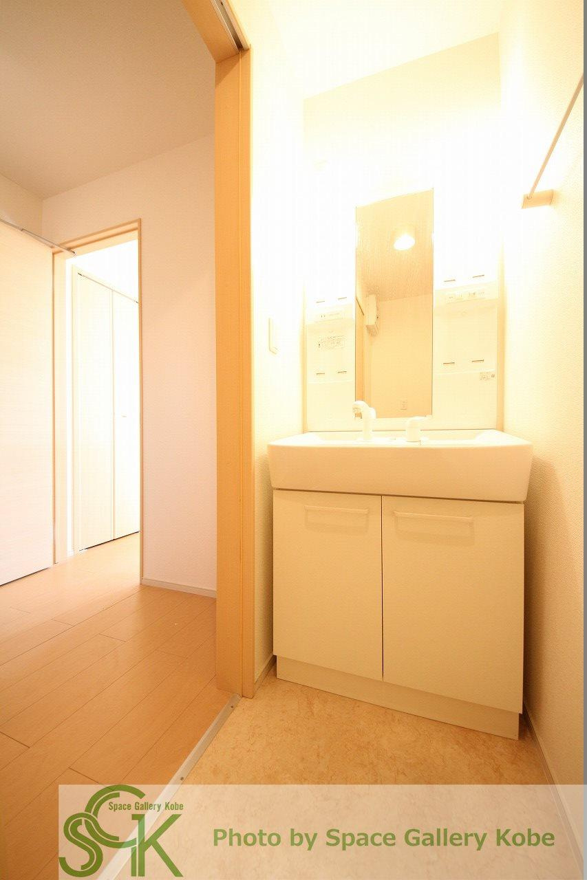 ルミエール伊川の洗面所|※お部屋により仕様が異なる場合がございます※