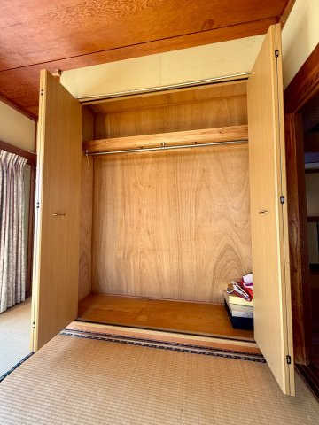 明和5丁目戸建ての収納
