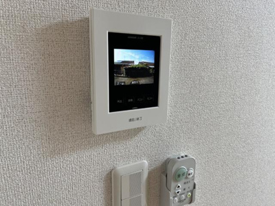 【内装】 | プレサス | カラーモニターホン