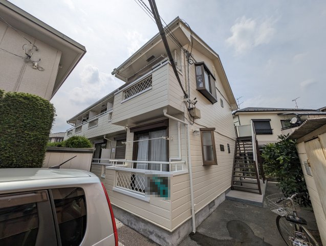 所沢市狭山ケ丘１丁目のアパート