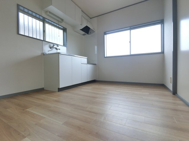 【居間・リビング】