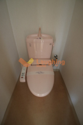 【トイレ】 | オリーヴァ日ノ出 | 落ち着いた色調のトイレです